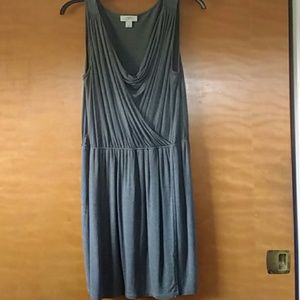 Chic, comfortable grey dress!